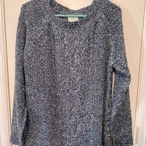 St. John’s Bay Navy Blue/White Cable Knit Sweater